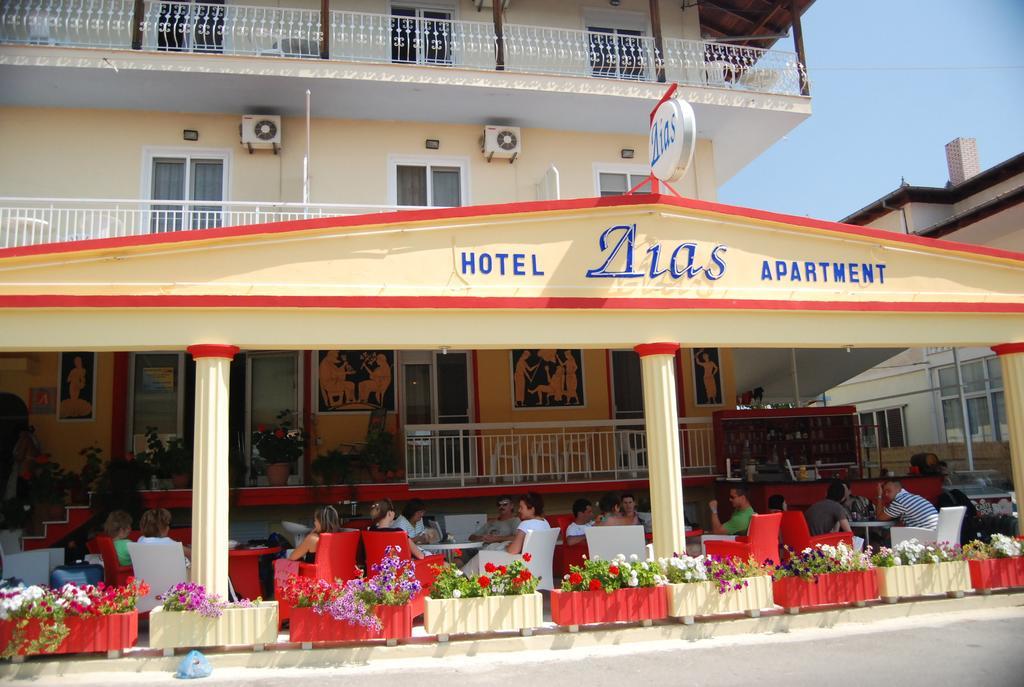 Hotel Dias Apartment Makrygialos Bagian luar foto