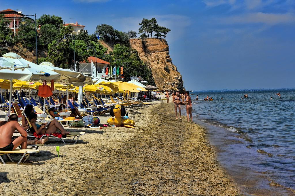 Hotel Dias Apartment Makrygialos Bagian luar foto