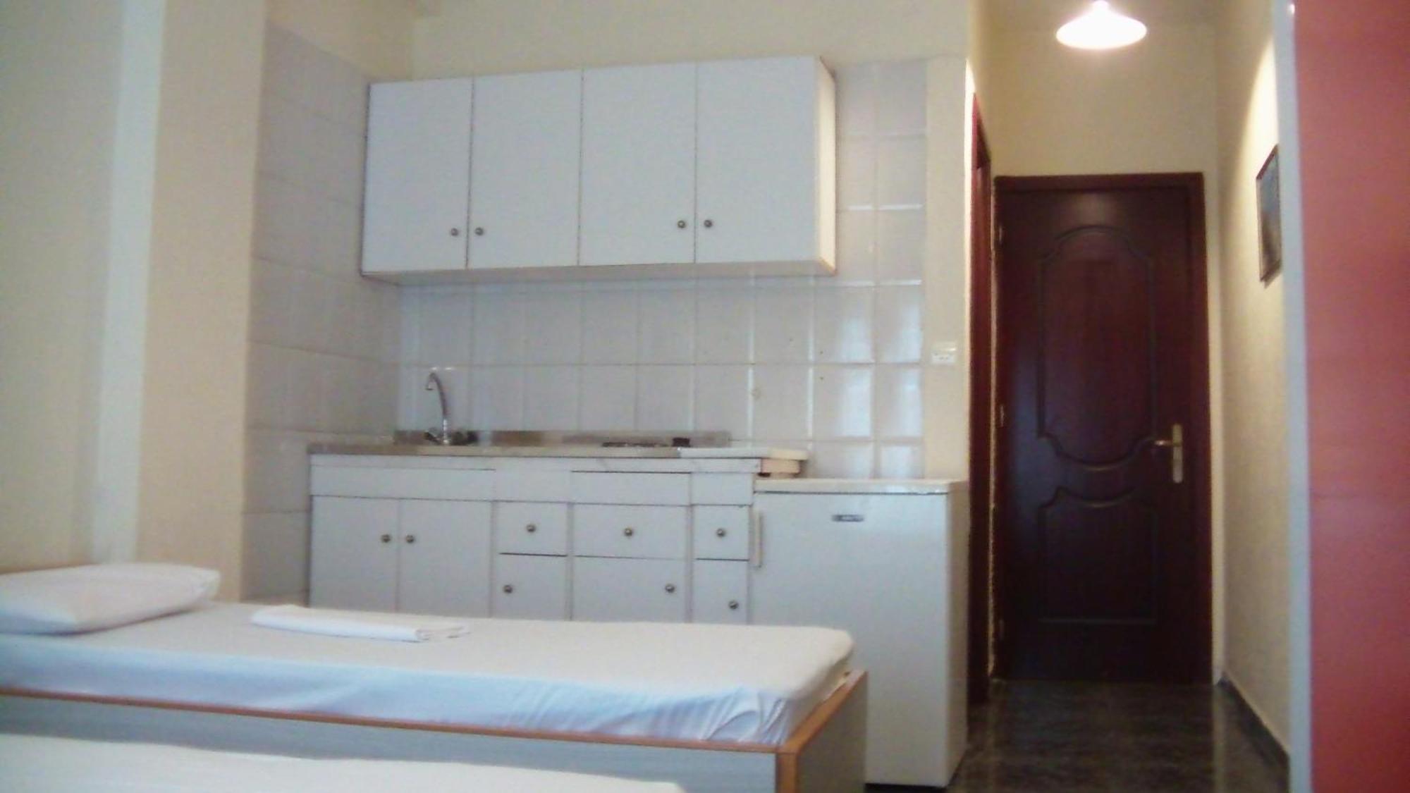 Hotel Dias Apartment Makrygialos Ruang foto