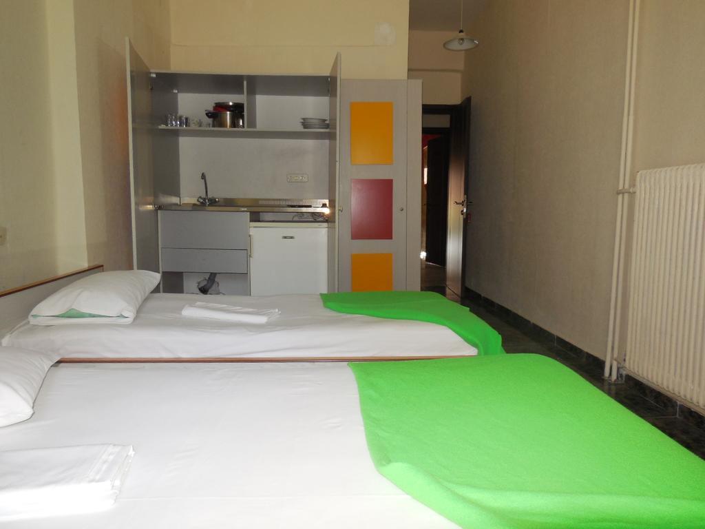 Hotel Dias Apartment Makrygialos Bagian luar foto