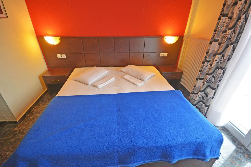 Hotel Dias Apartment Makrygialos Bagian luar foto