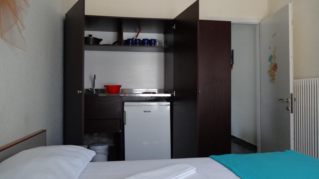 Hotel Dias Apartment Makrygialos Bagian luar foto